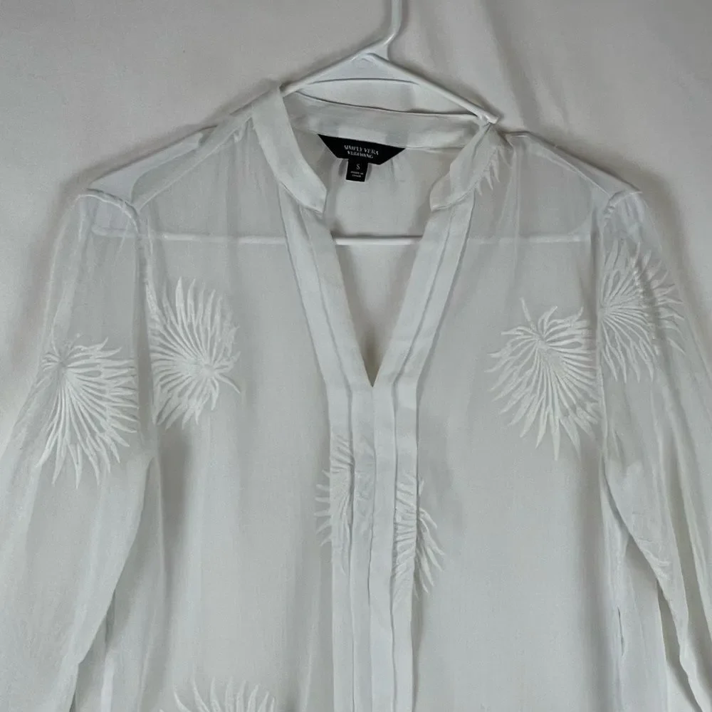 Vera Wang Sheer White Embroidered Tunic Top  NWOT Size S Bohemian